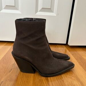 Zara Brown Suede Midwestern Bootie (LIKE NEW)